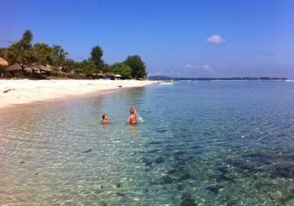 Oyo 2861 Hotel Gili Air & Restaurant Esterno foto